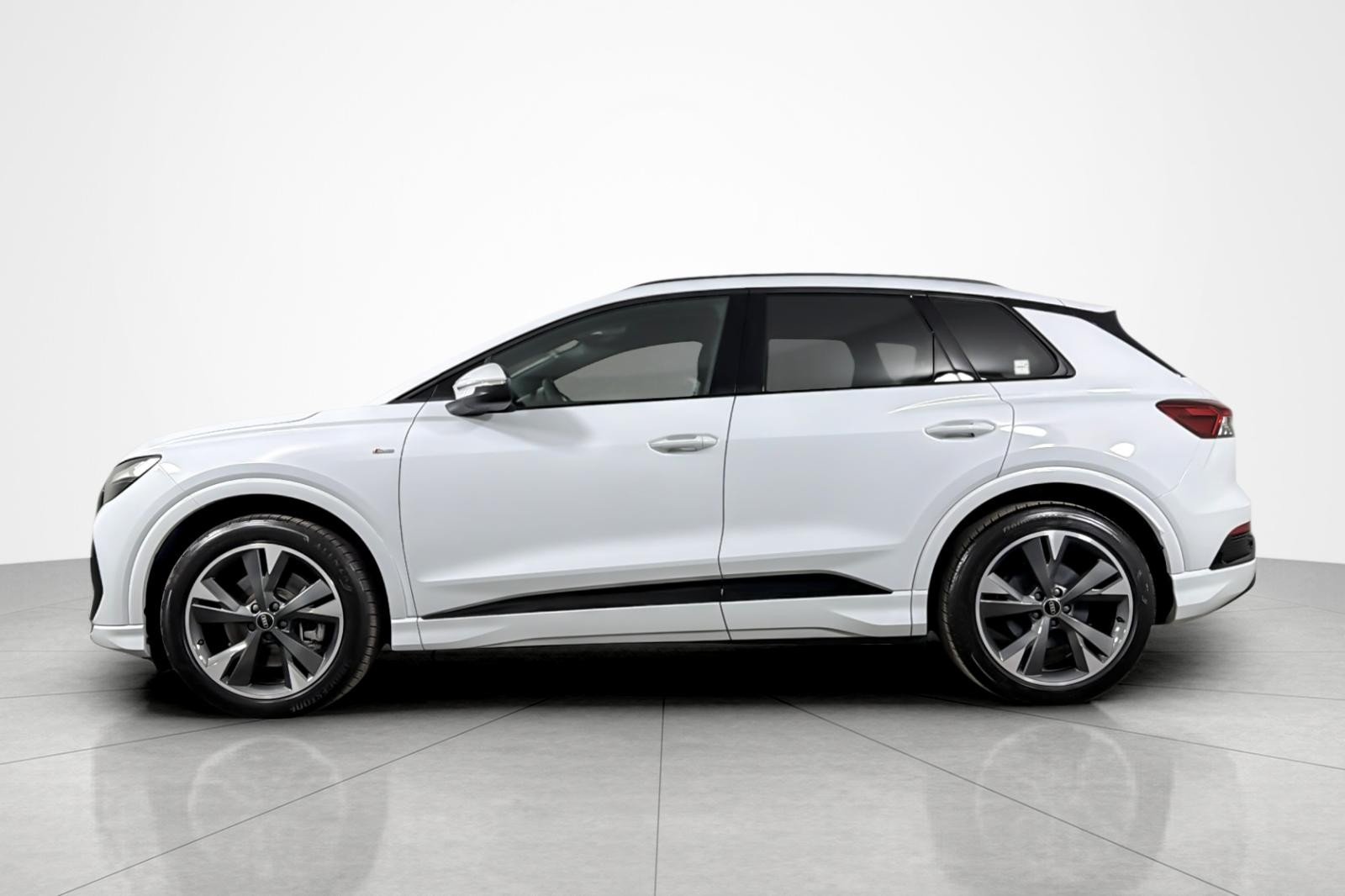 audi q4 e-tron 2025 WA1KUBFZ2SP001170 image audi q4 e-tron 2025 WA1KUBFZ2SP001170 image